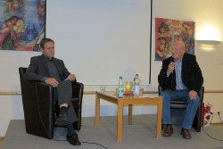 Diskussion mit Ribbat